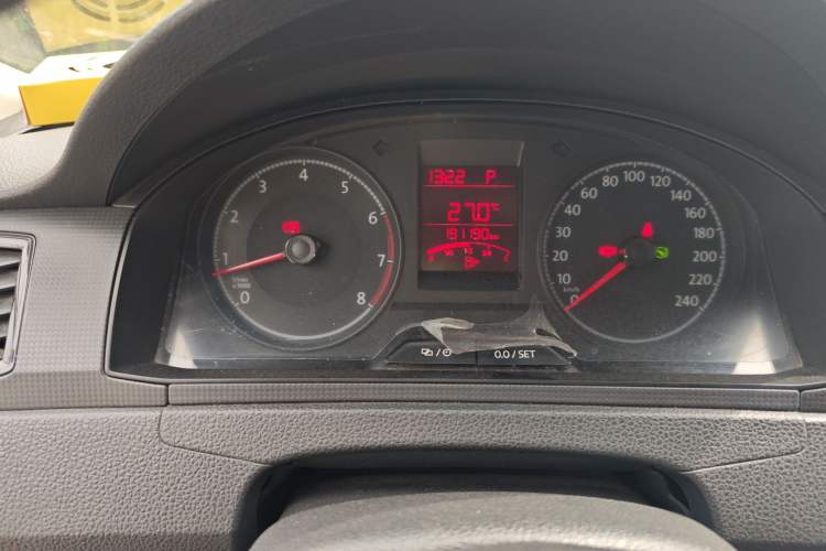 Used Volkswagen Santana 2016 1.6L Automatic Fashion Edition Instrument Cluster