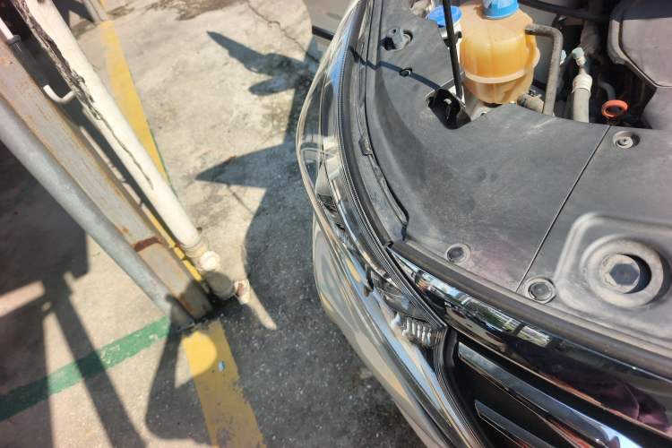 Used GAC Trumpchi M8 2020 Flagship Model 390T Deluxe Edition Right Front Headlight