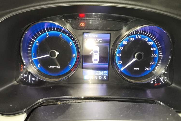 Used Hongqi H7 2013 3.0L Luxury Model