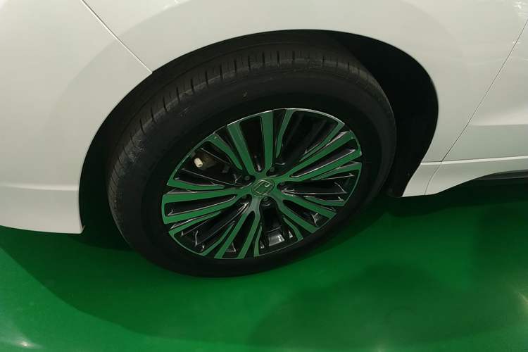 Used Honda Avancier 2020 240TURBO Two-Wheel Drive Premium Edition Left Front Wheel Hub