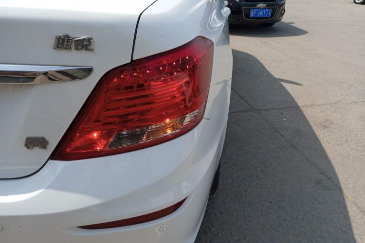 Used BYD Surui 2015 1.5L Manual Comfort Model
