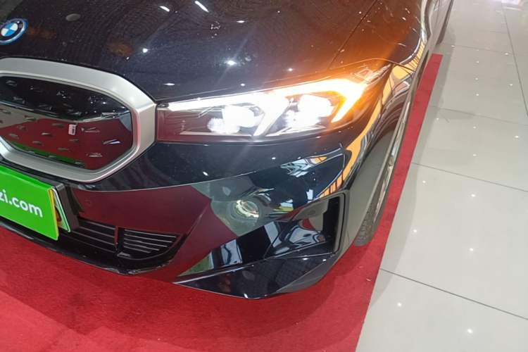 Used BMW i3 2022 eDrive 35 L