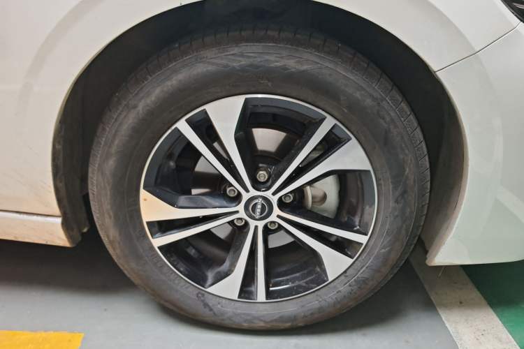 Used Nissan Sylphy 2023 1.6L CVT Enjoyment Edition Right Front Wheel Hub