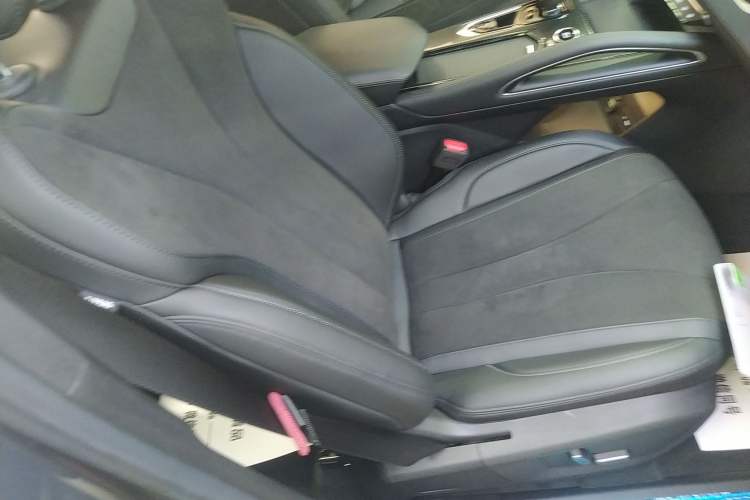 Used Geely Auto Monjaro L 2024 2.0TD High-Power Automatic Two-Wheel Drive Skyline Edition
