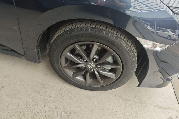 Used Honda Civic 2019 220TURBO CVT Dynamic Edition China VI Right Front Wheel Hub