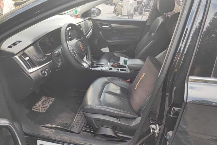 Used Roewe i6 2019 PLUS 1.6L CVT 4G Connected Flagship Deluxe Edition
