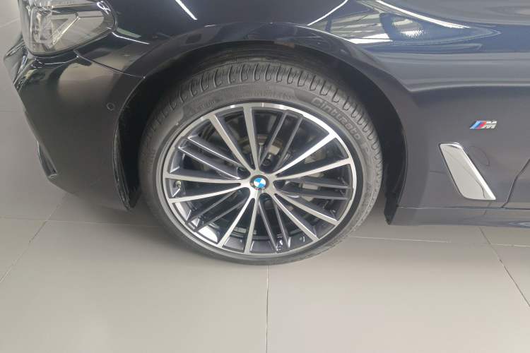 Used BMW 5 Series 2022 530Li xDrive M Sport Package