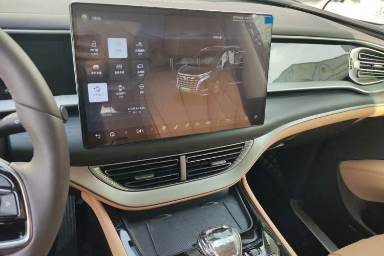 Used Denza D9 2024 DM-i 980 Four-Wheel Drive Prestige Model