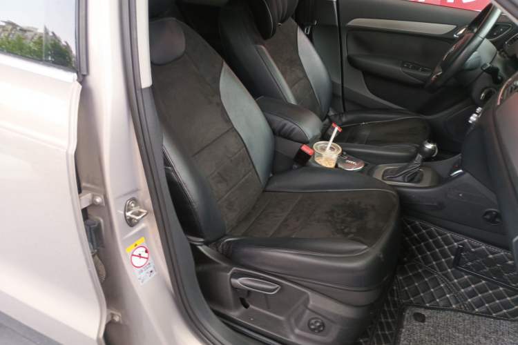 Used Audi Q3 2015 30 TFSI Ambition Edition
