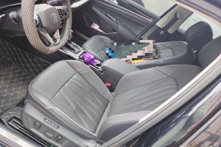 Used Volkswagen Passat 2022 330TSI Starry Luxury Edition
