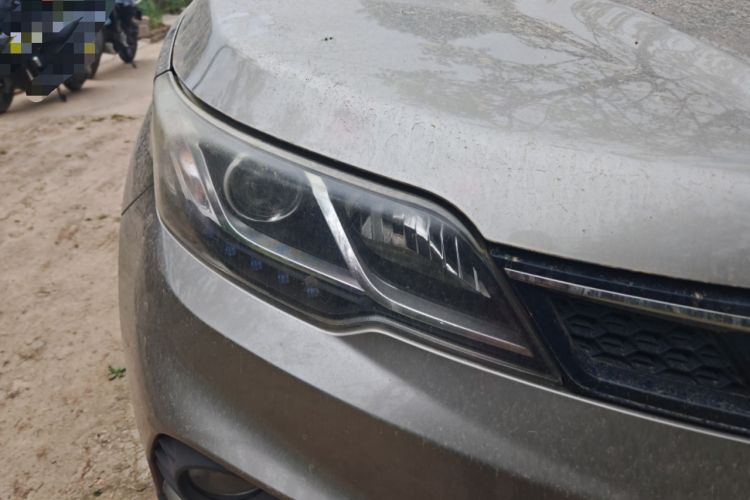 Used Soueast DX3 2018 1.5L Manual Luxury Model Right Front Headlight