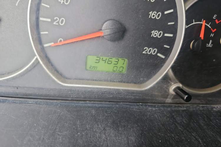 Used Wuling Hongguang 2014 1.2L Standard Model China IV