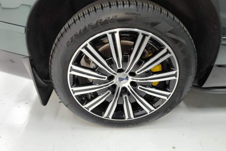 Used Denza N9 2025 Prestige Version