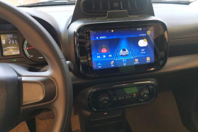 Used Roewe Clever 2021 302km All-Round Version
