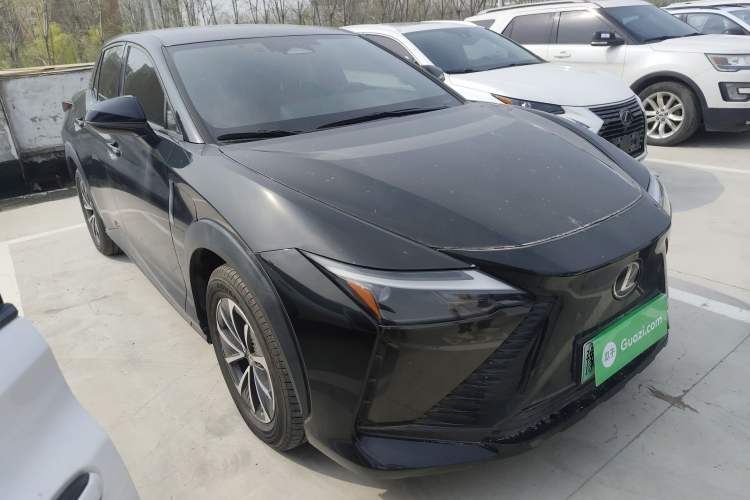 Used Lexus RZ 2023 450e All-Wheel Drive Luxury Edition Front Right 45 Deg