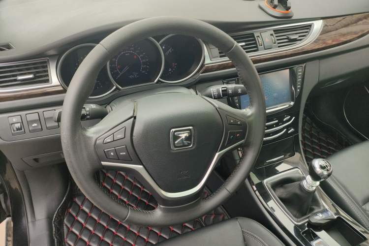 Used Zotye Z500 2016 1.5T Manual Luxury Edition Steering Wheel
