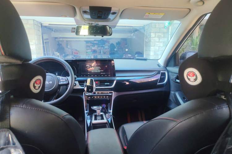 Used Kia KX3 2021 1.5L CVT Trend Edition Headliner