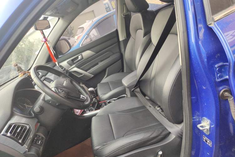 Used Haval H2 2017 Blue Label 1.5T Manual Two-Wheel Drive Luxury Model