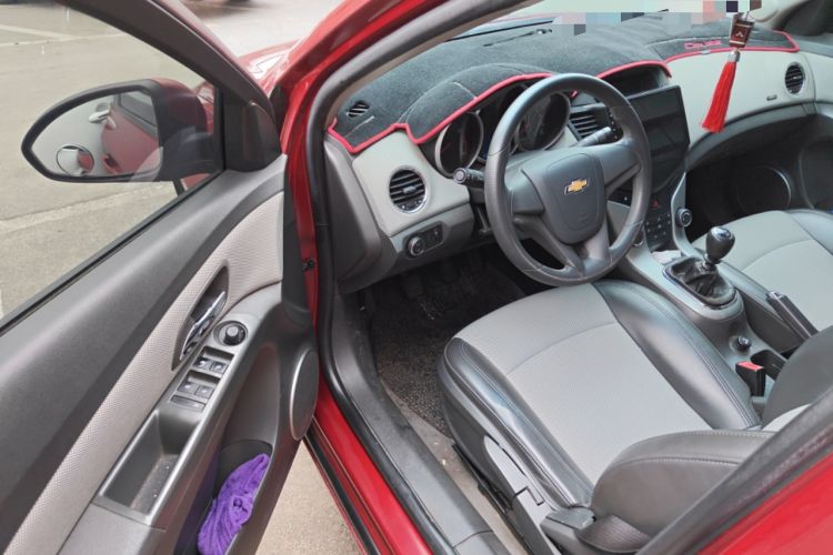 Used Chevrolet Cruze 2012 1.6L SE MT