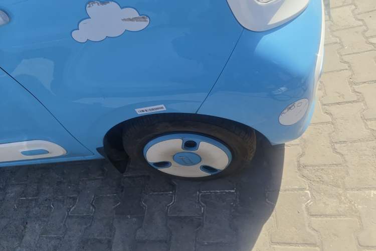 Used Bestune Pony 2024 122km range cute pony
