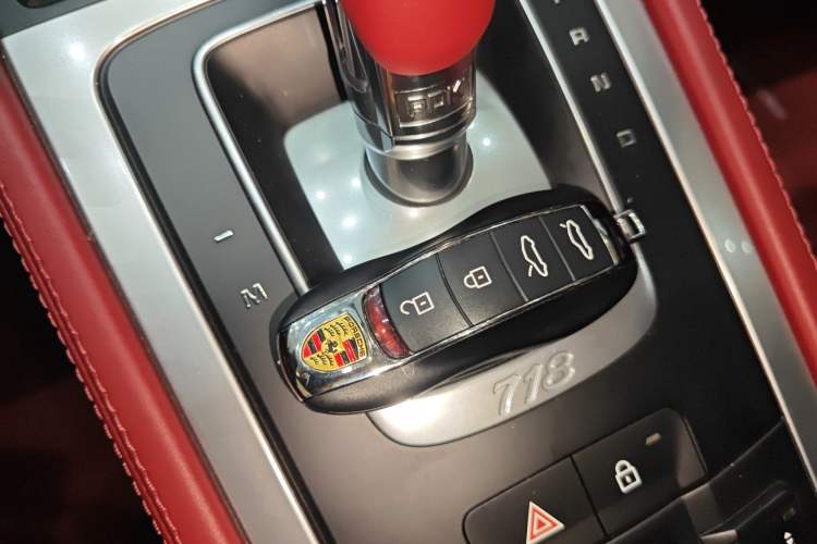 Used Porsche 718 2022 Boxster 2.0T