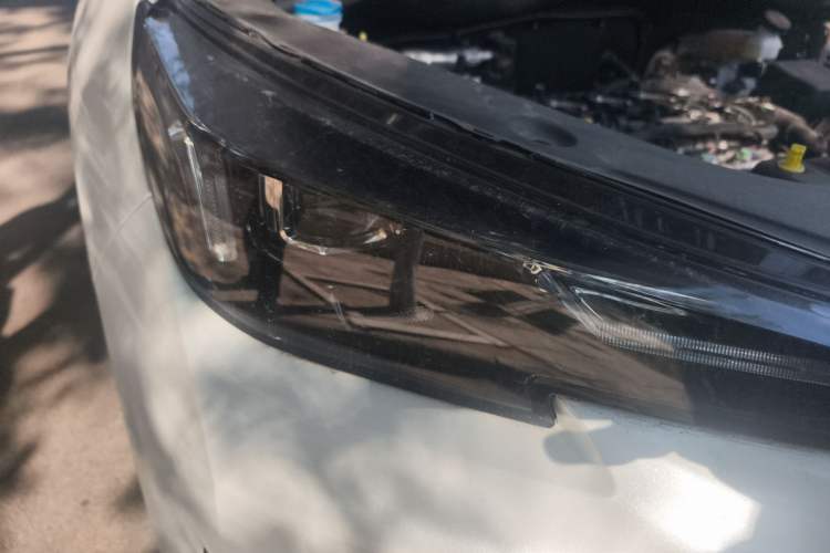 Used CHANGAN NEVO Q05 2025 Truly Delicious Version 125cc Beyond-Excellent Type Right Front Headlight