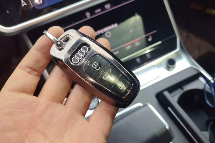 Used Audi A6L 2024 45 TFSI quattro Prestige Dynamic Edition Vehicle Key