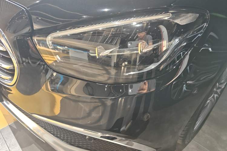 Used Mercedes-Benz E-Class 2021 Restyled E 300 L Luxury Edition
