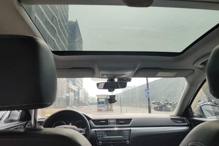 Used Skoda Superb 2016 TSI280 DSG Innovation Edition