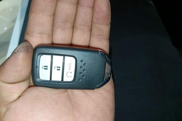 Used Honda Civic 2021 HATCHBACK 220TURBO CVT Trendy Cool Edition Vehicle Key