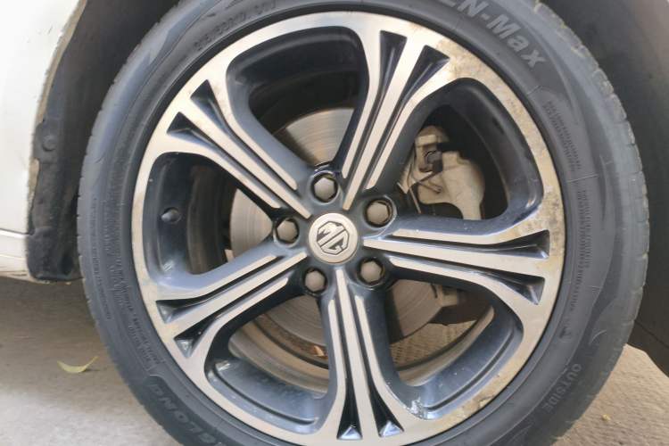 Used MG 6 2017 20T Manual Luxury Smart Connect Version China V Standard
