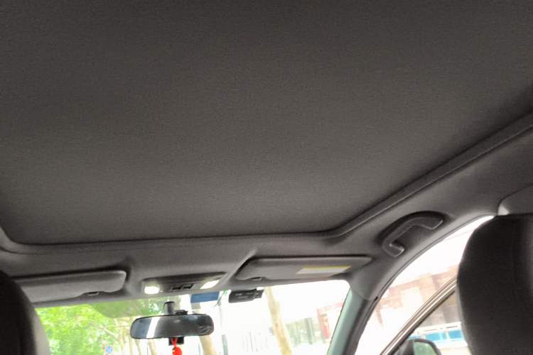 Used Honda XR-V 2015 1.8L EXi CVT Comfort Version
