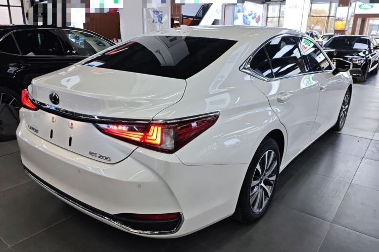 Used Lexus ES 2020 200 Excellence Edition