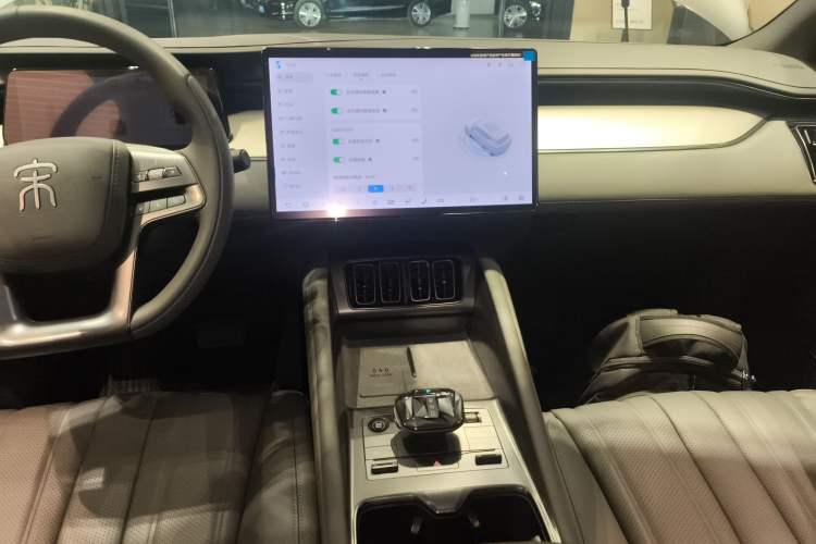 Used BYD Song L EV 2025 662 km Ultra-Range Version