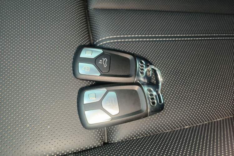 Used Audi A4L 2024 40 TFSI Luxury Dynamic Edition Interior 1