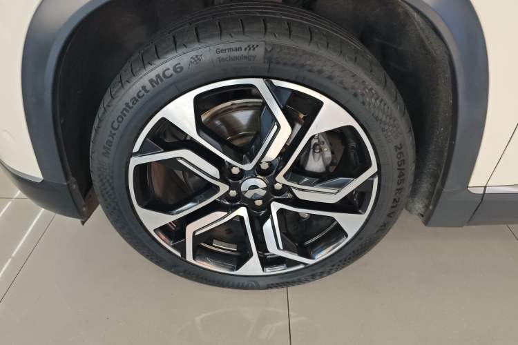 Used Nio ES8 2020 415 km Signature Edition 6-Seater Version
