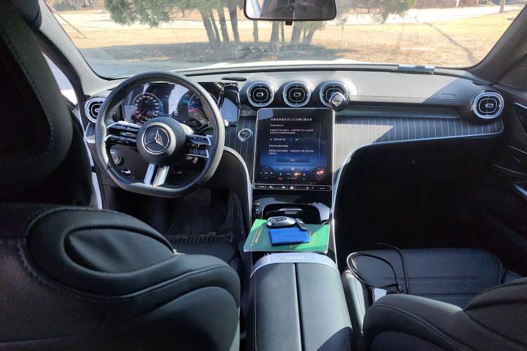 Used Mercedes-Benz C-Class 2024 C 260 L Sport Edition Center Console