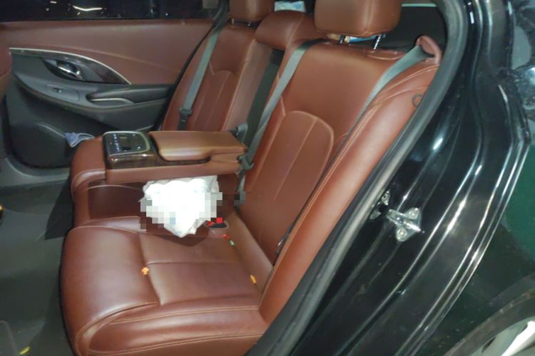 Used Buick LaCrosse 2013 2.4L SIDI Luxury Comfort Edition Left Rear Seat