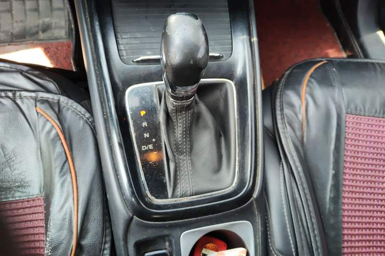 Used Roewe i5 2020 1.5L Automatic 4G Connect Luxury Flagship Edition