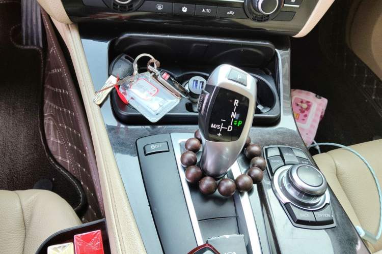 Used BMW 5 Series 2012 523Li Luxury Model
