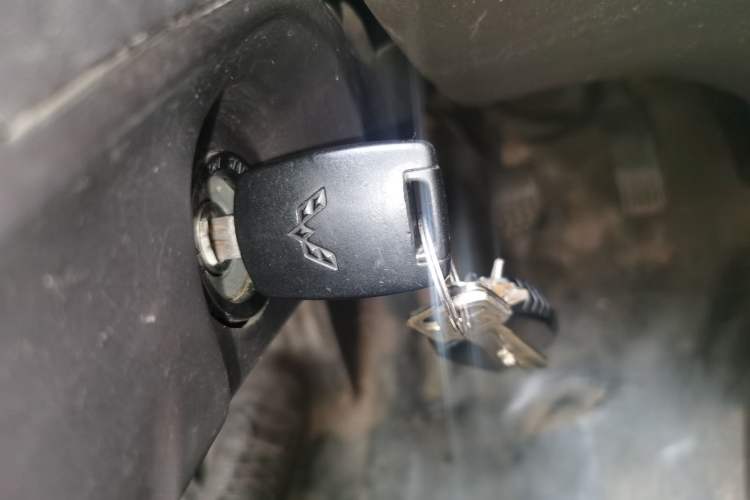 Used Wuling Rongguang 2014 1.5L S Base Version Vehicle Key