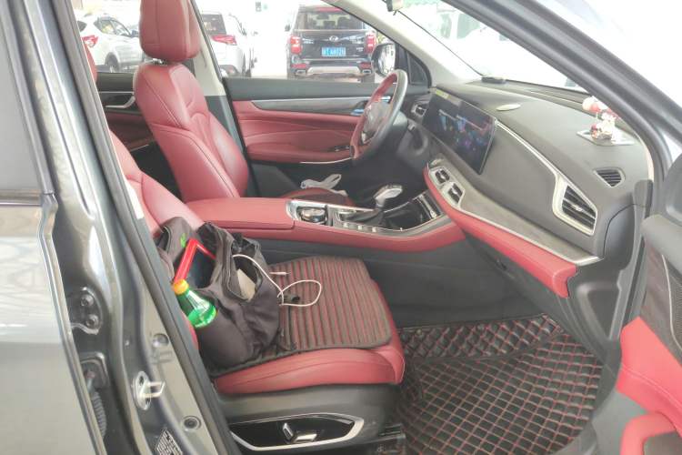 Used Dongfeng Fengon 580 2022 1.5T Automatic Enjoyment Model