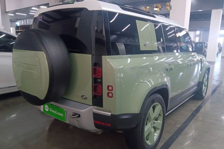 Used Land Rover Defender 2023 110 3.0T P400 75th Anniversary Legend Edition Rear Right 45 Deg