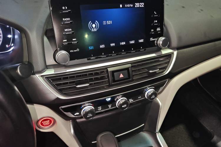 Used Honda Inspire 2019 260TURBO Elegant Edition China V Emission Standard Audio And AC Panel