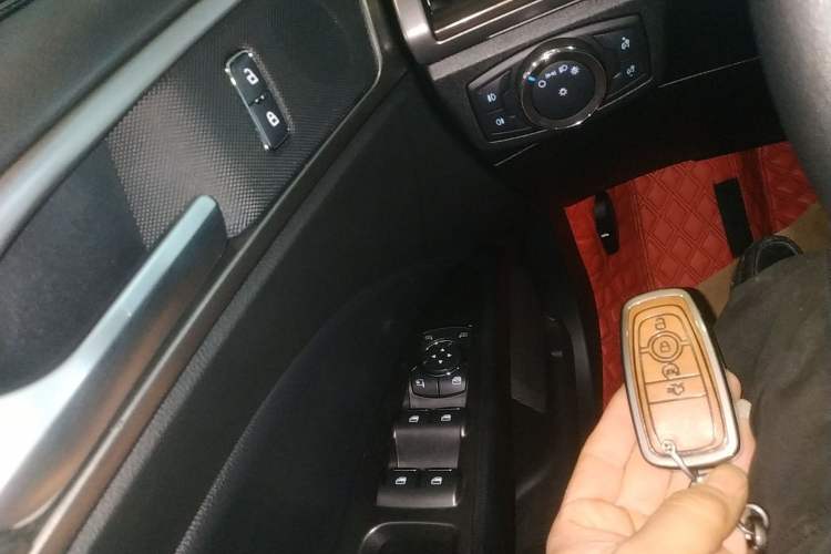 Used Ford Mondeo 2018 EcoBoost 180 SmartControl Luxury Model China V Standard