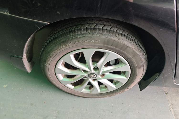 Used Nissan Sylphy 2016 1.6 XL CVT Luxury Edition Exterior 5