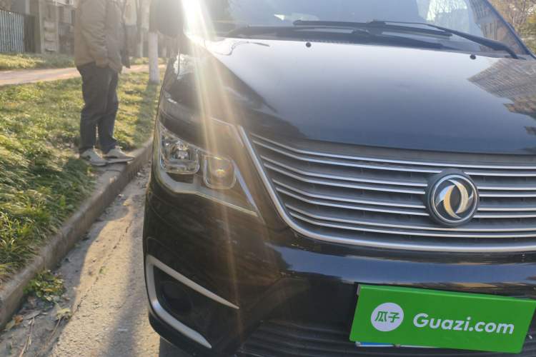 Used FORTHING Lingzhi 2020 M5L 1.6L Base Model 7 Seats Right Front Headlight