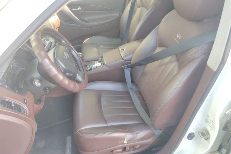 Used Infiniti EX 