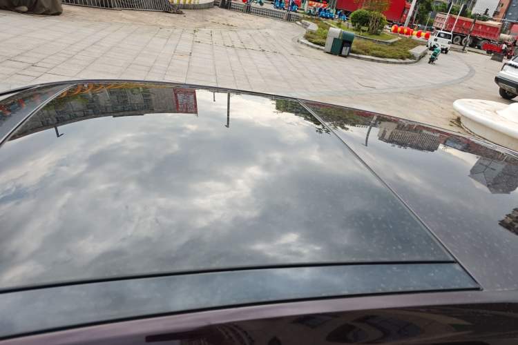 Used Volkswagen Golf 2015 1.4TSI Automatic Comfort Model Roof