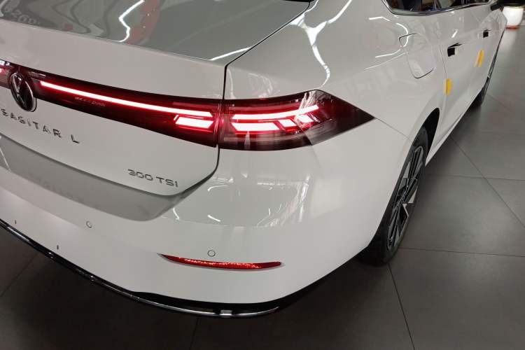 Used Volkswagen Sagitar 2026 Model L 300TSI DSG Elite Version
